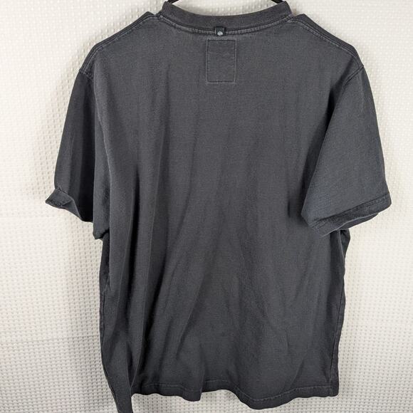 Enyce L Black Metallic Crest Logo T-Shirt Y2K Streetwear Hip Hop Graphic Tee - Picture 5 of 5